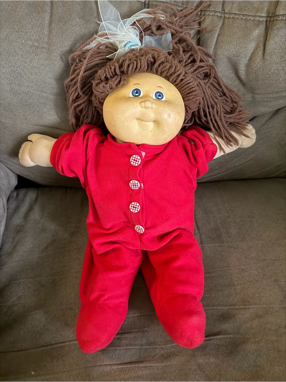 Vintage 1978-1982 cabbage patch doll with outfit